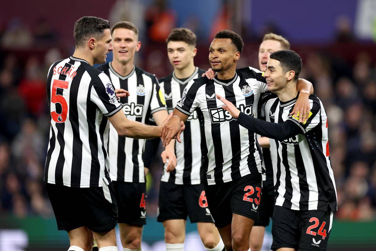 包含今晨突围战来临；纽卡斯尔围绕欧冠遗憾出局；球迷炸锅；年轻球员得到机会的词条兰博电竞官网