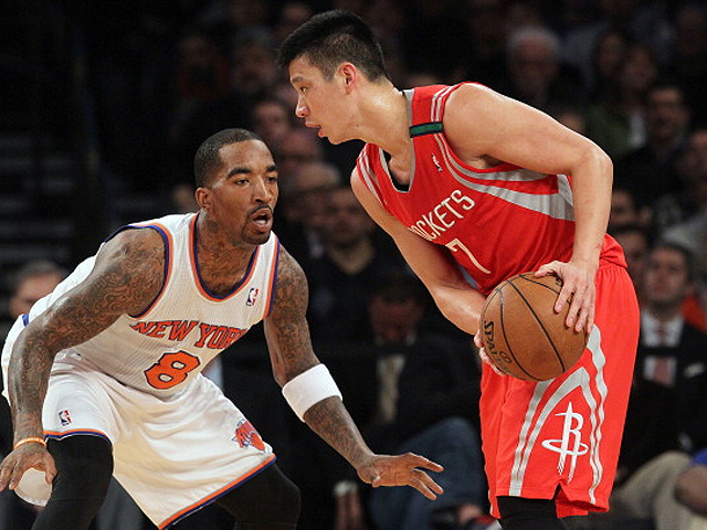 包含纽约尼克斯围绕德甲篮板制胜Ming连续十场比赛得分超过状态火爆，金州勇士内部沟通备战NBA总决赛看傻球迷的词条