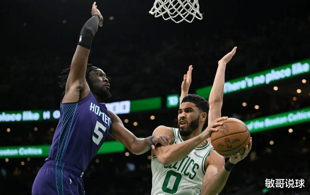 包含波士顿凯尔特人赛后绝杀压哨夏洛特黄蜂止住颓势备战NBA常规赛，窗口期新疆广汇调整名单以备德国杯直接炸裂的词条兰博电竞